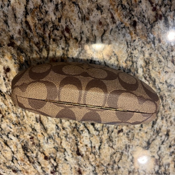COACH Signature Monogram Hard Clamshell Sunglass Case - Picture 3 of 5